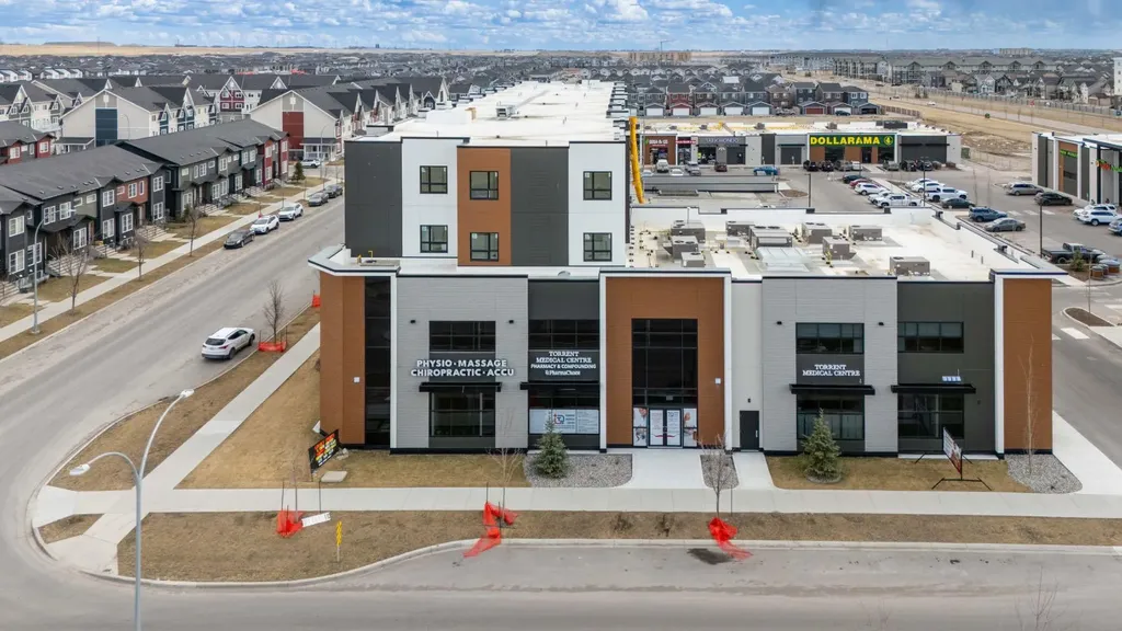 155 Skyview Ranch Way NE Calgary AB T3N 0L3