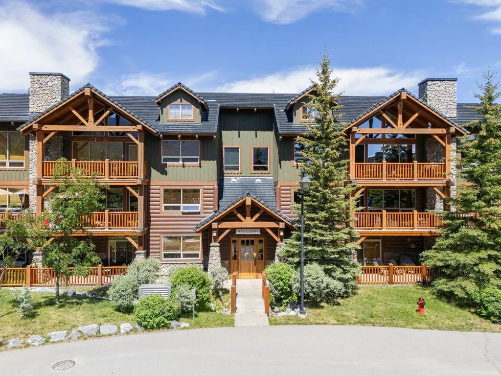 104 Armstrong Place Canmore AB T1W 3L5