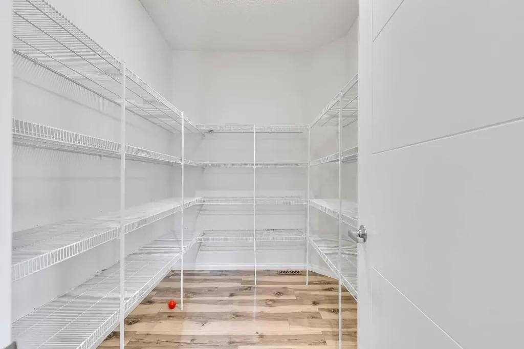 44 Cityside Rise NE Calgary AB T3N1H7