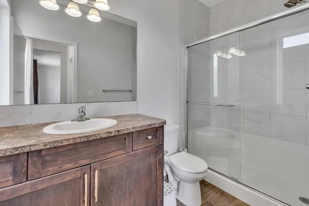 44 Cityside Rise NE Calgary AB T3N1H7