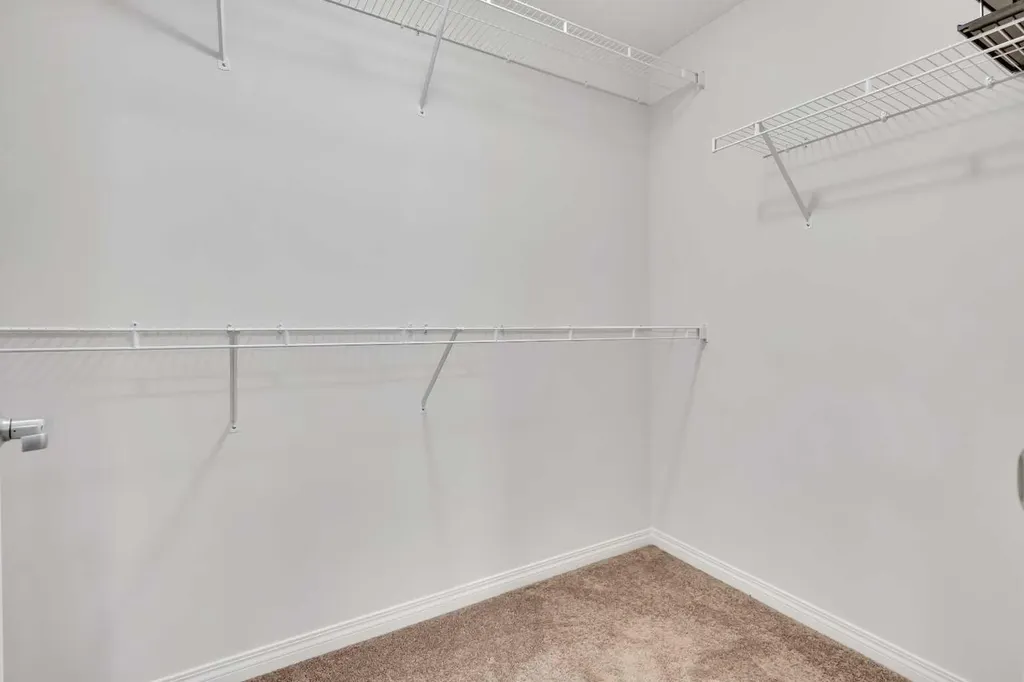 44 Cityside Rise NE Calgary AB T3N1H7
