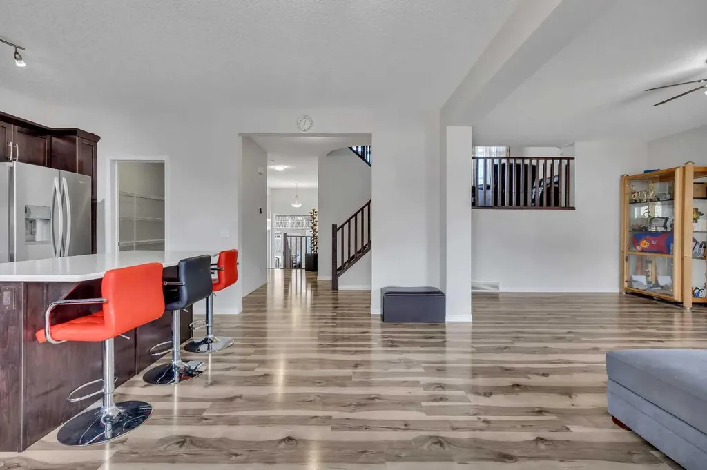 44 Cityside Rise NE Calgary AB T3N1H7
