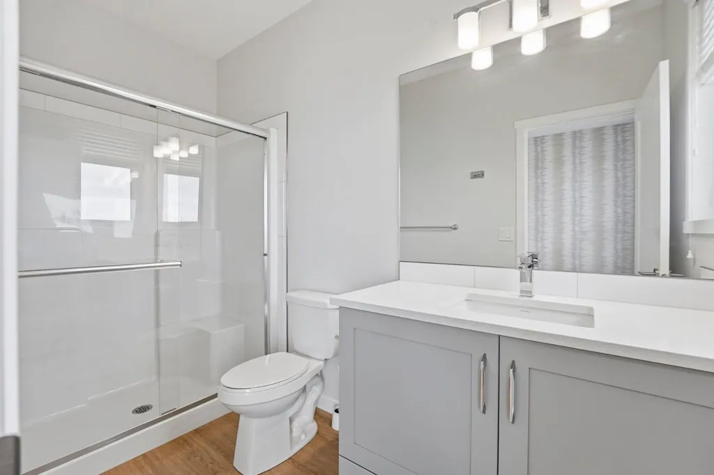 84 Shawnee Common SW Calgary AB T2Y 0P9