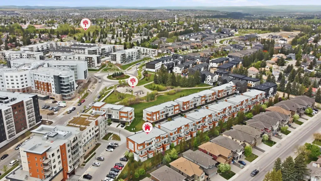 84 Shawnee Common SW Calgary AB T2Y 0P9