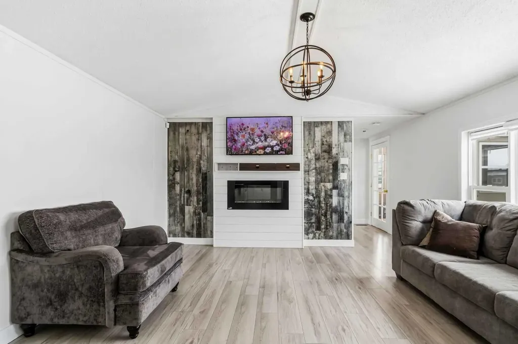 101 Granite Street Fort Mcmurray AB T9H 4Y2
