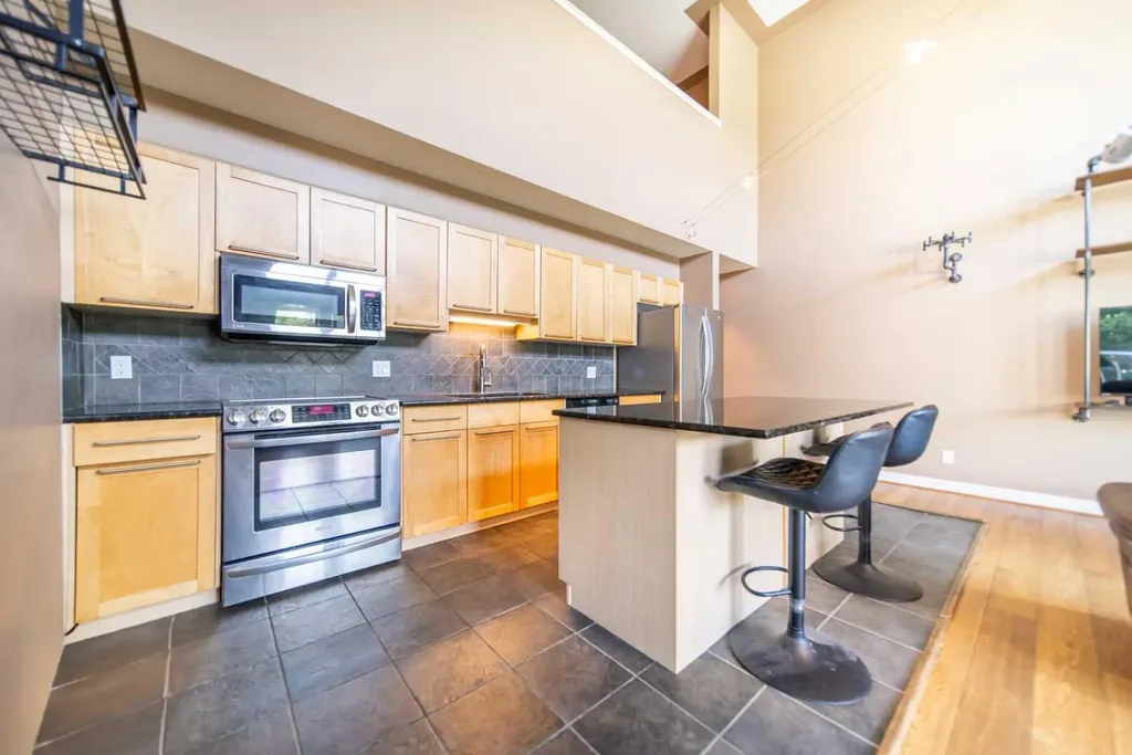 1505 27 Avenue SW Calgary AB T2T 1G5