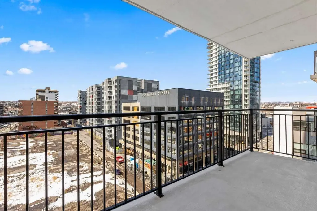1110 11 Street SW Calgary AB T2R1S5