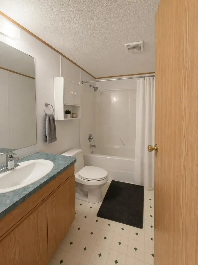 7 Doubletree Way Strathmore AB T1P 1M8