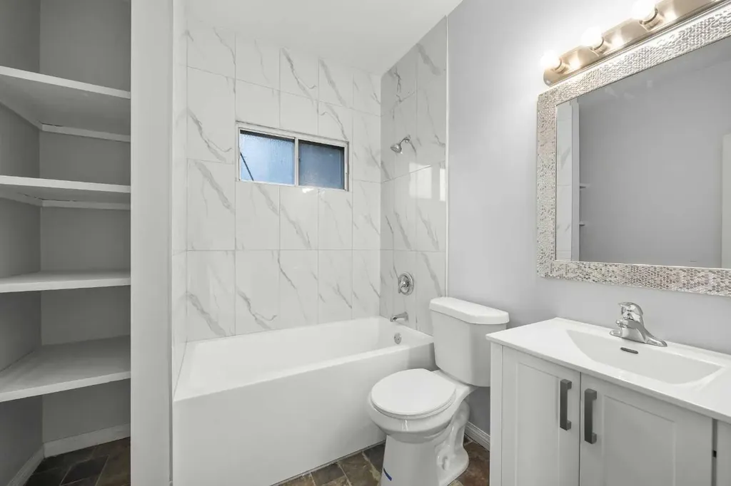 528 21 Avenue SW Calgary AB T2S 0H1