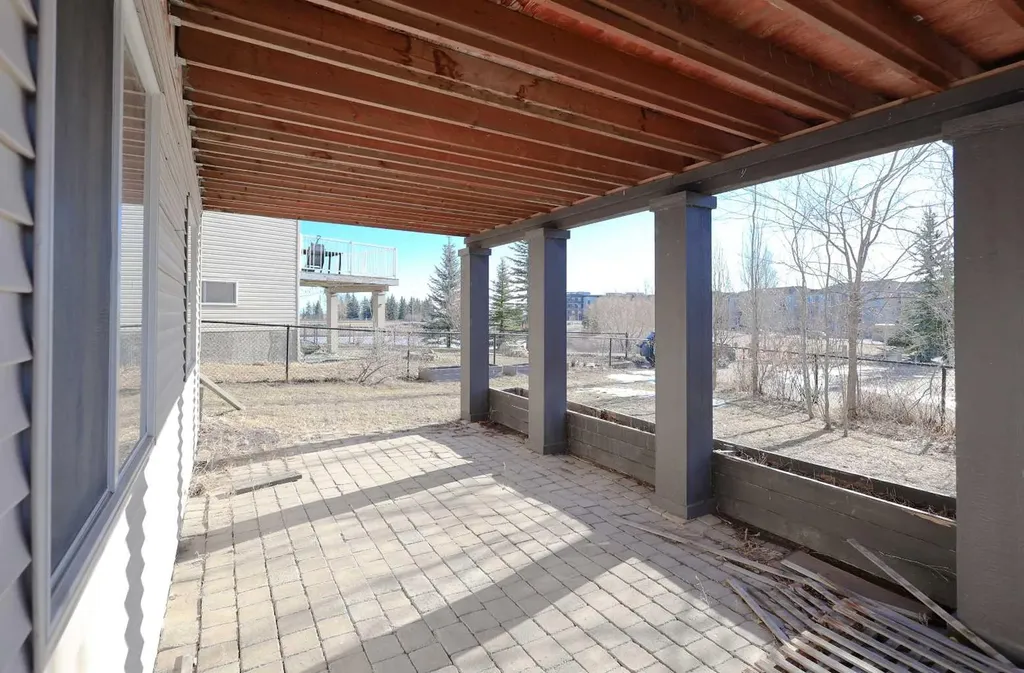 125 Silverado Range Cove SW Calgary AB T2X 0E1