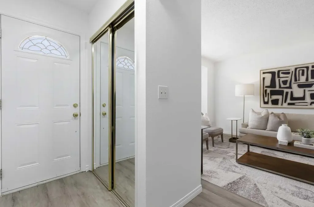 123 Queensland Drive SE Calgary AB T2J 5J4