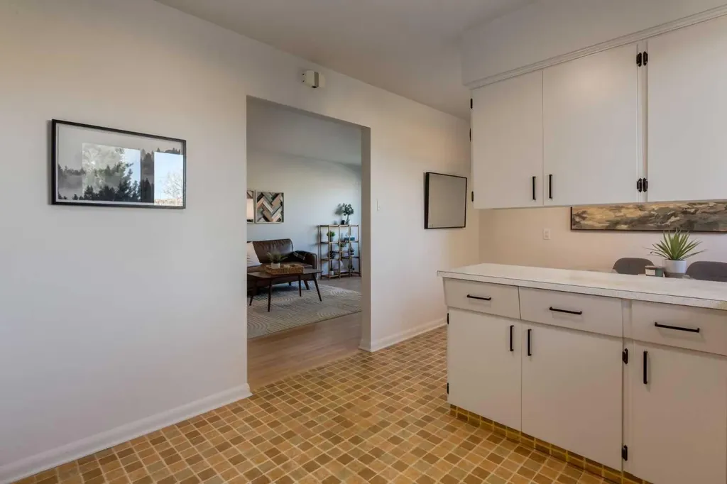 126 Winston Drive SW Calgary AB T3C 2P9
