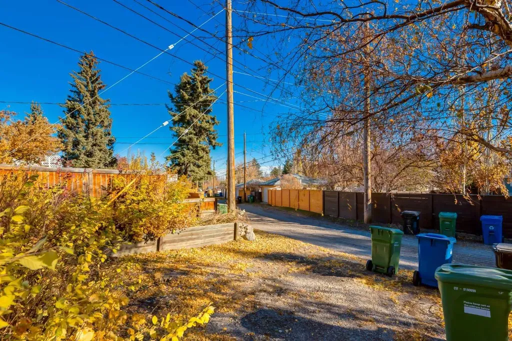126 Winston Drive SW Calgary AB T3C 2P9
