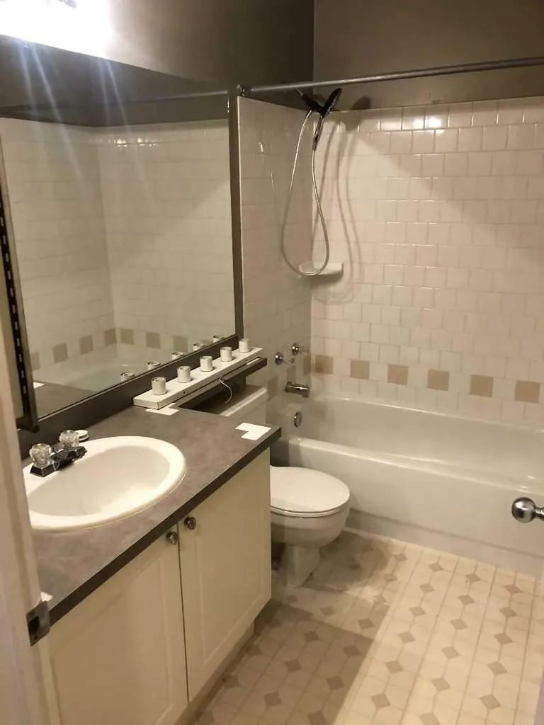 601 15 Avenue SW Calgary AB t2r 0r4