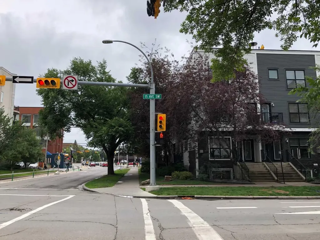 601 15 Avenue SW Calgary AB t2r 0r4