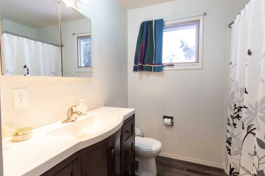 84052 Highway 59 La Glace AB T0H2J0