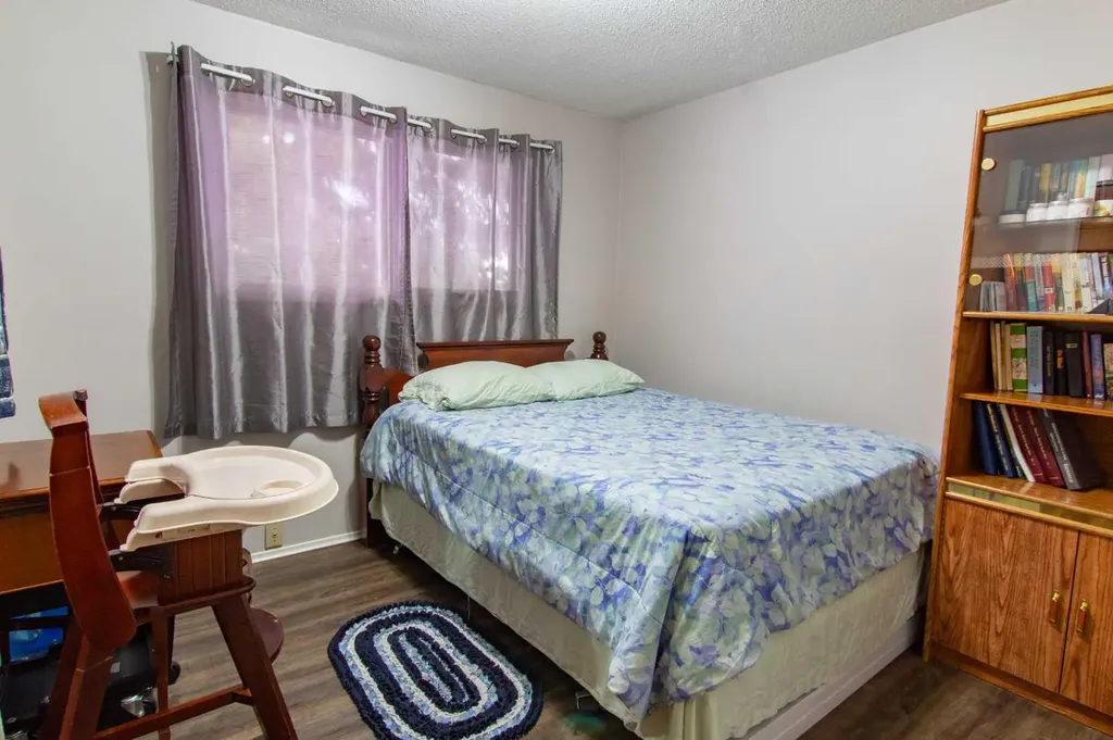 84052 Highway 59 La Glace AB T0H2J0