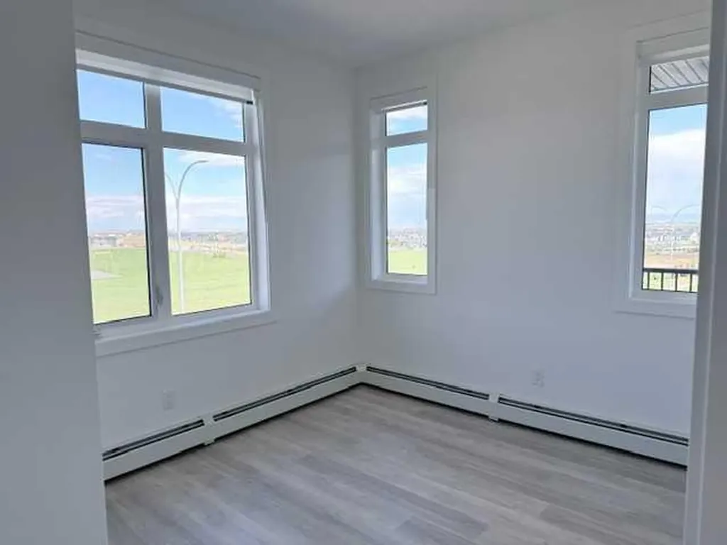 200 Seton Circle SE Calgary AB T3M 3X1