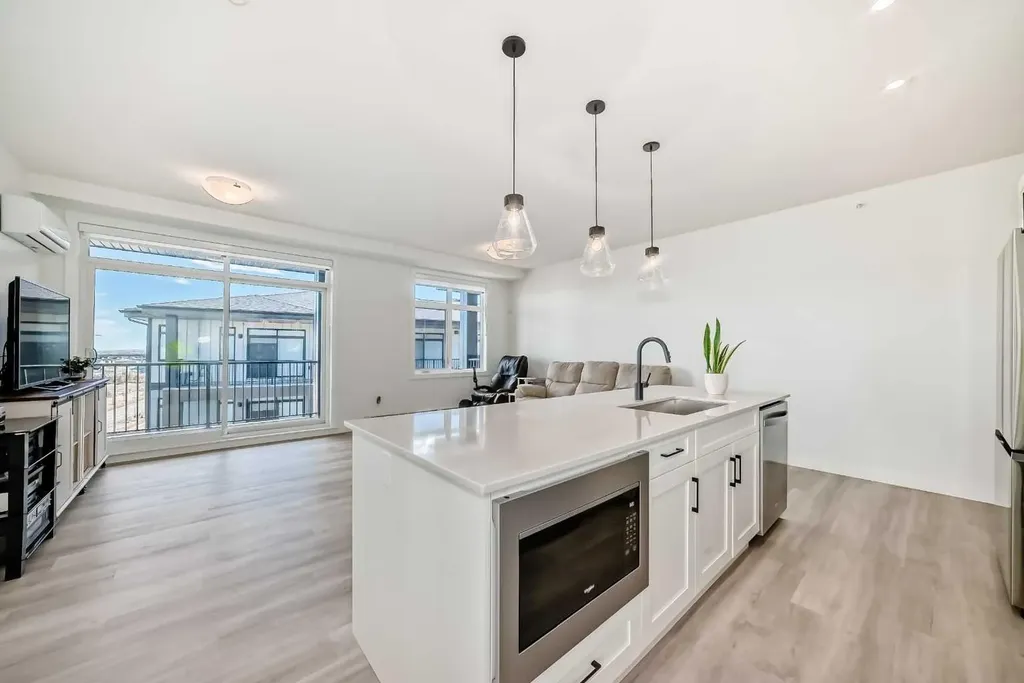 200 Seton Circle SE Calgary AB T3M 3X1