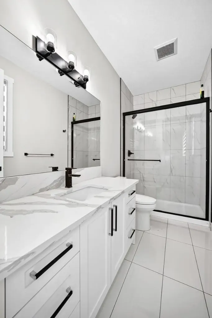 215 Kinniburgh Place Chestermere AB T1X 1Y1
