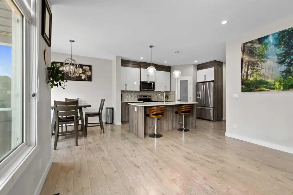439 Bayview Way SW Airdrie AB T4B0R7