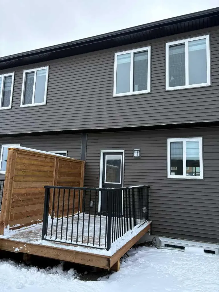 303 Wolf River Drive SE Calgary AB T2X 6G6