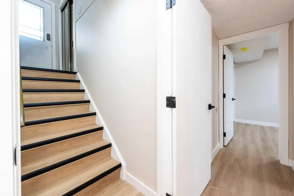 46 Marbrooke Circle NE Calgary AB T2A2W4