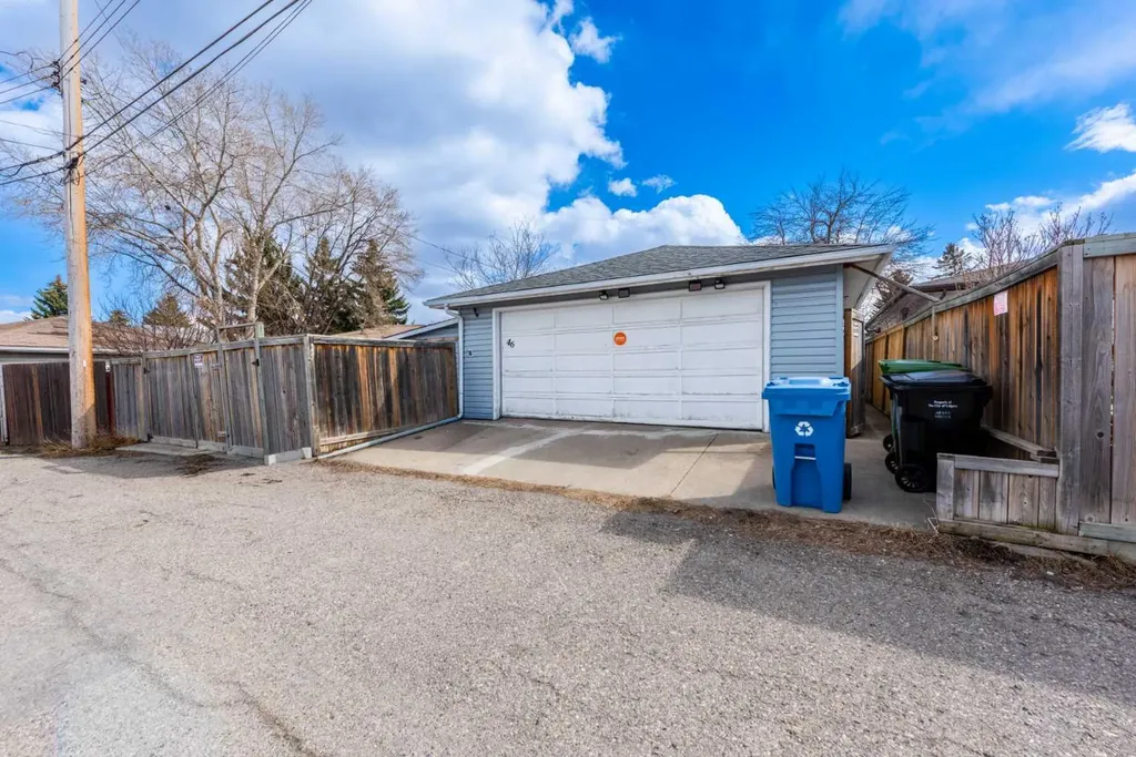 46 Marbrooke Circle NE Calgary AB T2A2W4