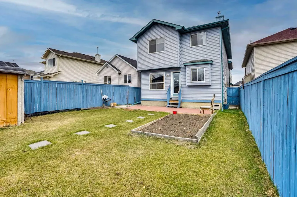 75 Taralea Crescent NE Calgary AB T3J 5A8