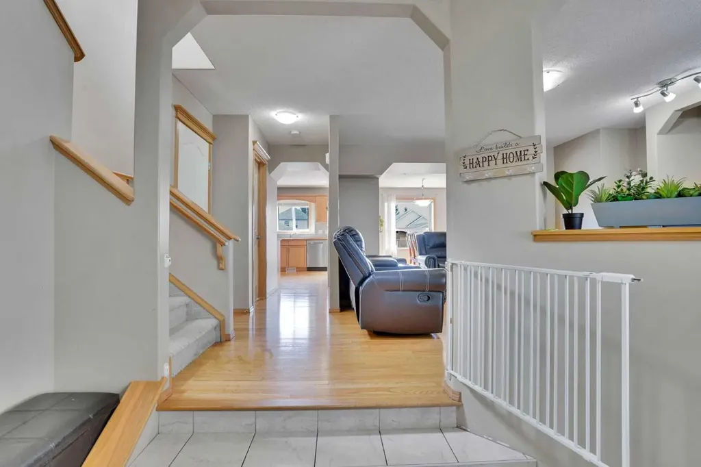 75 Taralea Crescent NE Calgary AB T3J 5A8