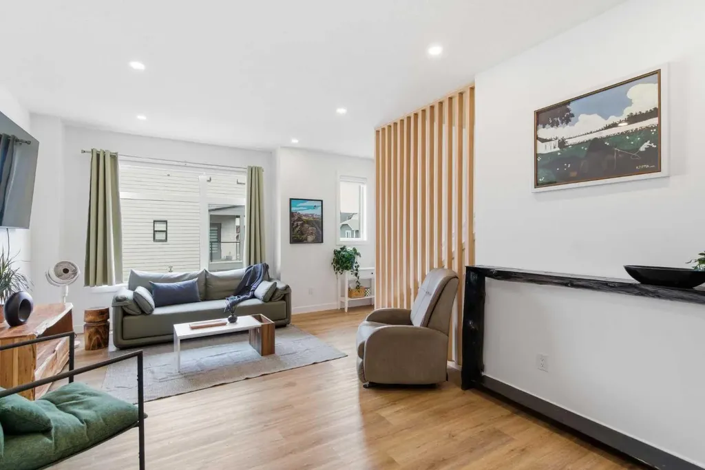 903 Mahogany Boulevard SE Calgary AB T3M 3W9