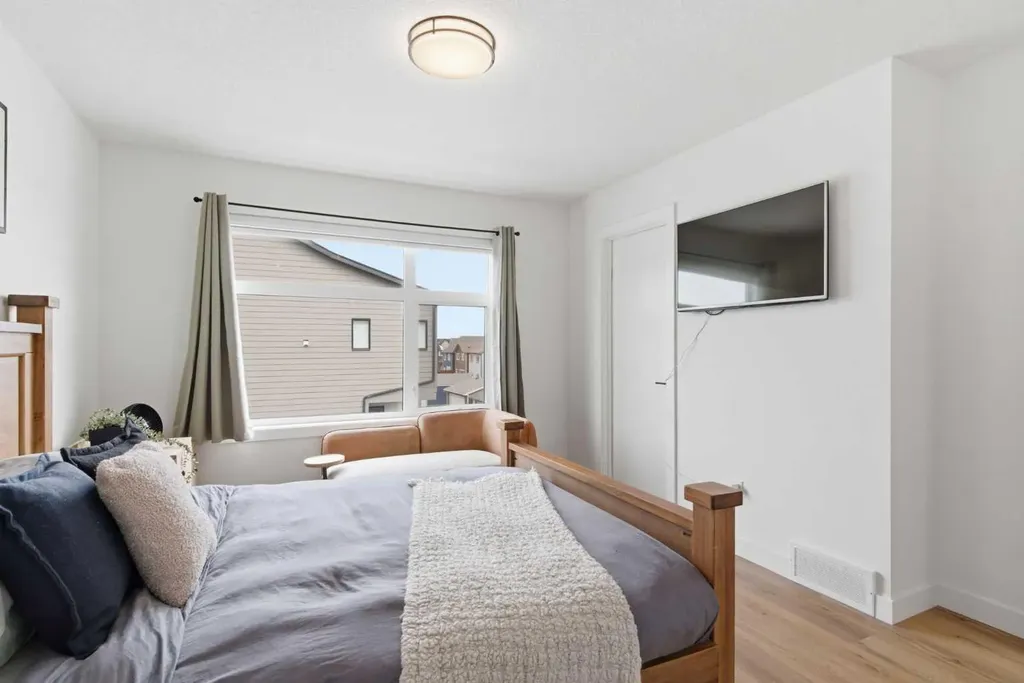903 Mahogany Boulevard SE Calgary AB T3M 3W9