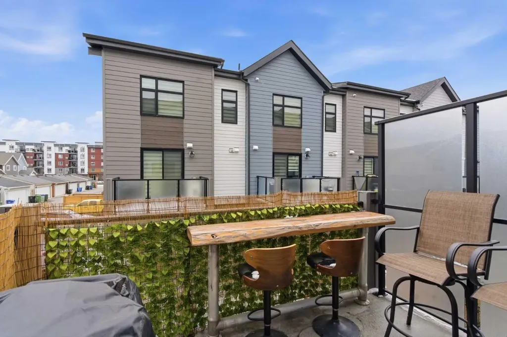 903 Mahogany Boulevard SE Calgary AB T3M 3W9