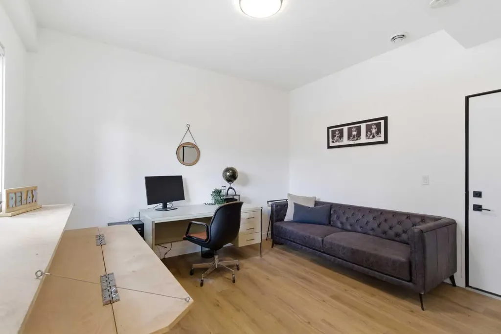 903 Mahogany Boulevard SE Calgary AB T3M 3W9