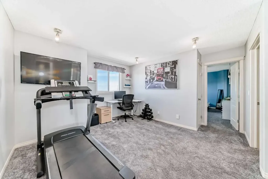 22 Moe Avenue NW Langdon AB T0J1X2