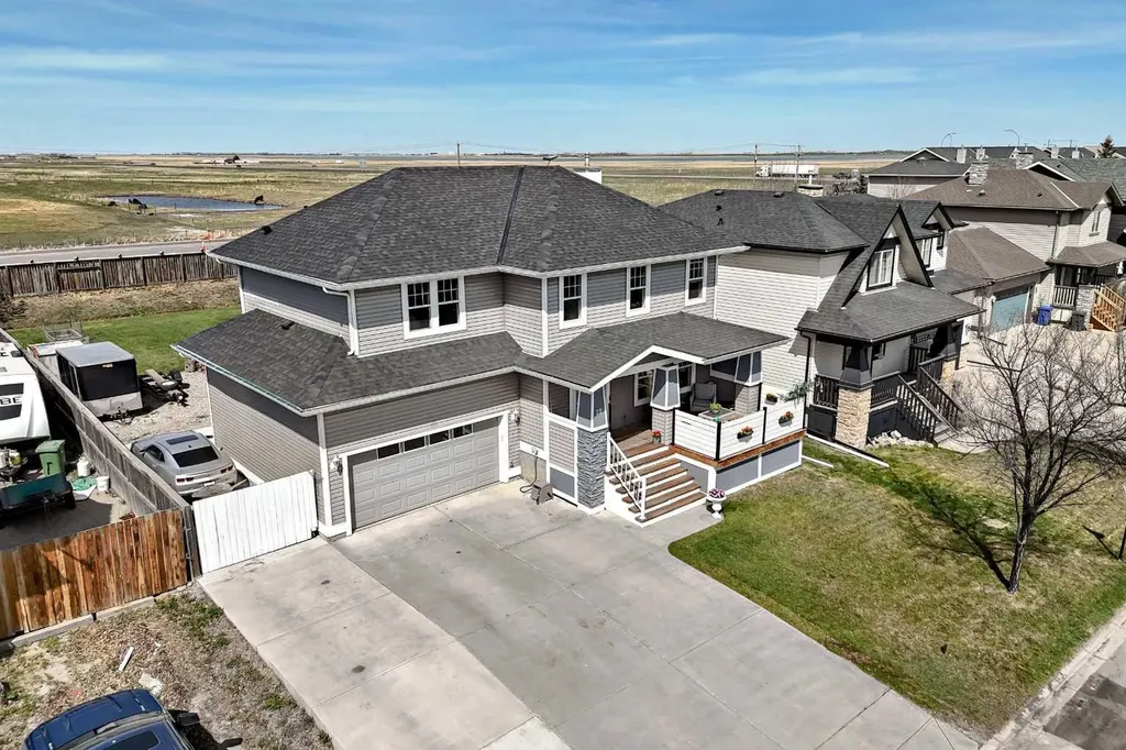 22 Moe Avenue NW Langdon AB T0J1X2