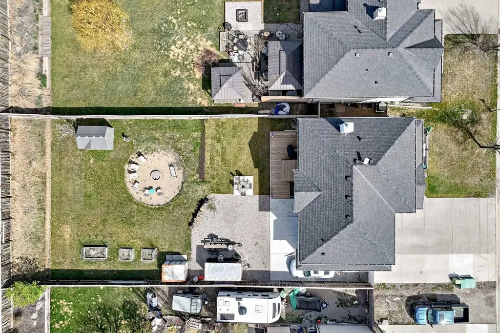 22 Moe Avenue NW Langdon AB T0J1X2