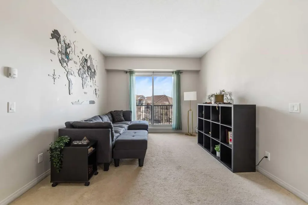 1540 Sherwood Boulevard NW Calgary AB T3R 0K5
