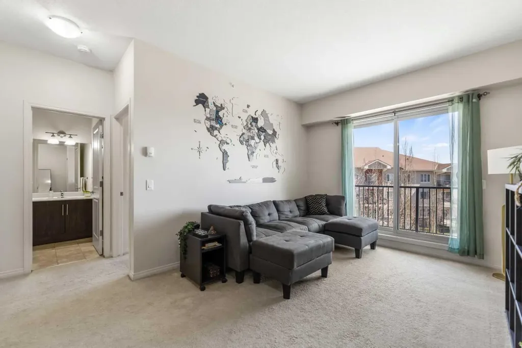 1540 Sherwood Boulevard NW Calgary AB T3R 0K5