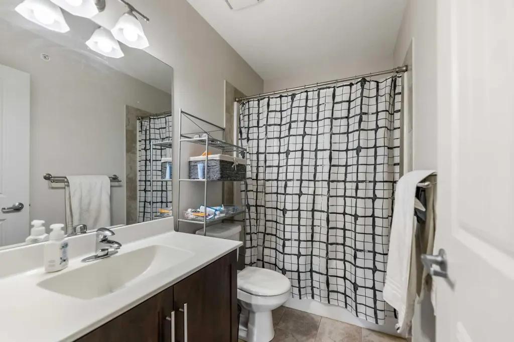 1540 Sherwood Boulevard NW Calgary AB T3R 0K5