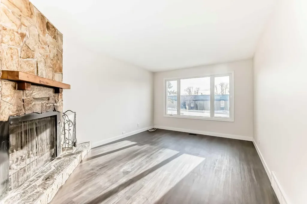 404 Acacia Drive SE Airdrie AB T4B 1G1