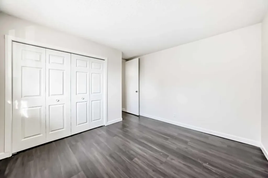 404 Acacia Drive SE Airdrie AB T4B 1G1
