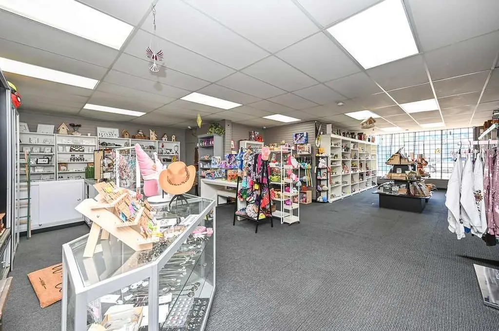 4913 49 Street Athabasca AB T9S 1C5