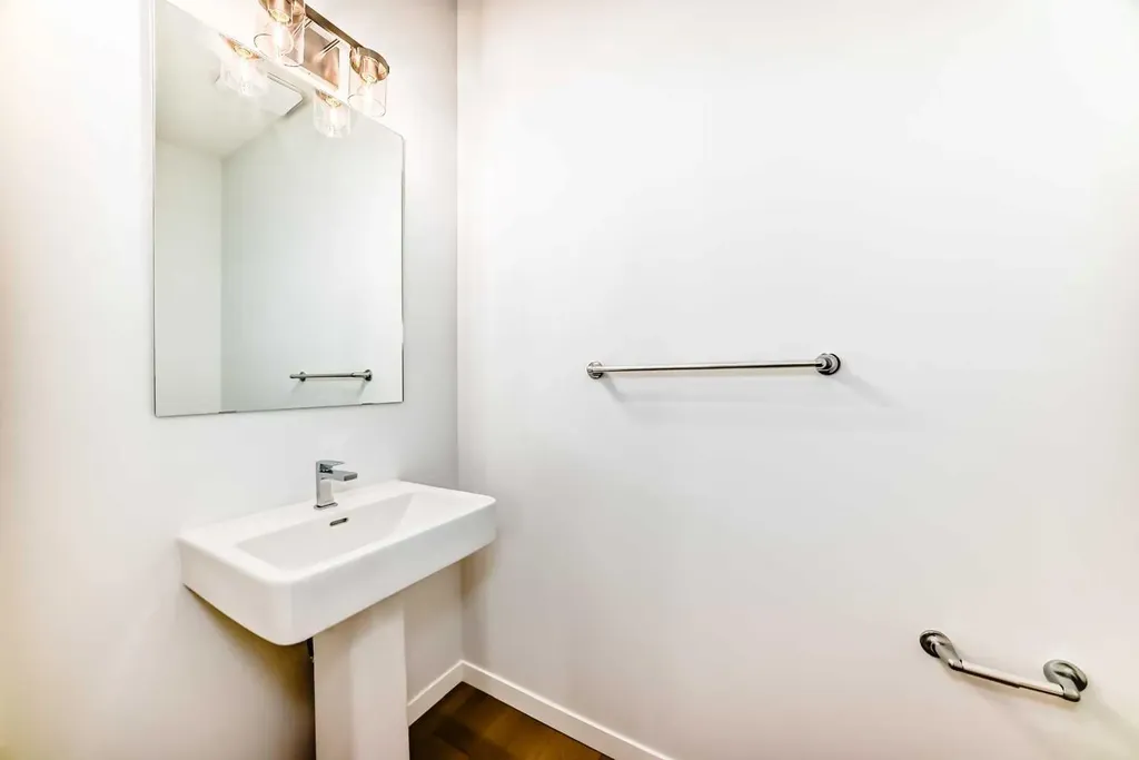 396 Herron Landing NE Calgary AB T3P 2R5