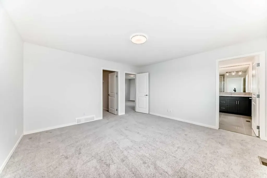 396 Herron Landing NE Calgary AB T3P 2R5