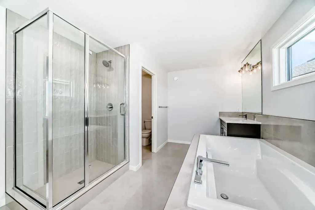 396 Herron Landing NE Calgary AB T3P 2R5