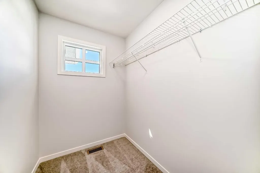 396 Herron Landing NE Calgary AB T3P 2R5