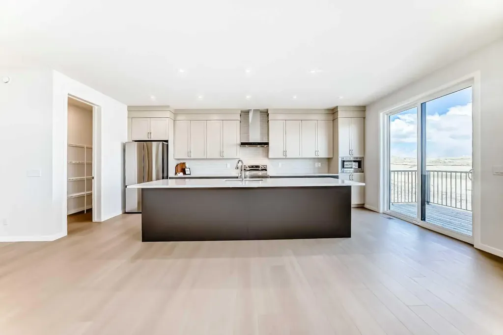 396 Herron Landing NE Calgary AB T3P 2R5