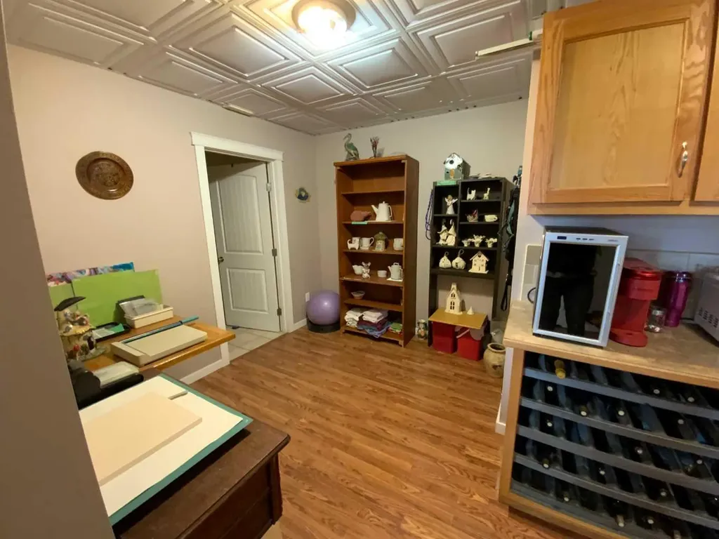 238 Centre Street S Linden AB T0M 1J0
