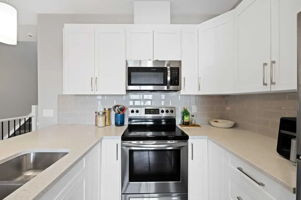 1167 Channelside Drive SW Airdrie AB T4B 4L3